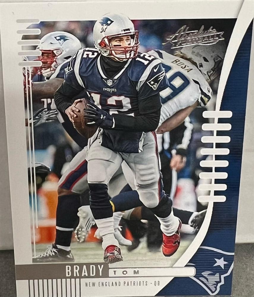 Tom Brady #1 New England Patriots | 2019 Panini Absolute |  | NFL Football