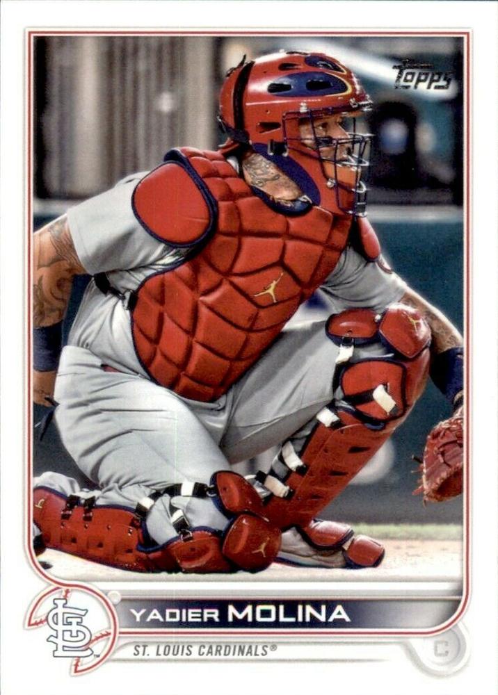 Yadier Molina #205 St. Louis Cardinals (Crouching, mask on) | 2022 Topps