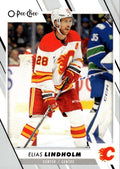 Elias Lindholm #25 Calgary Flames | 2023-24 O-Pee-Chee Hockey