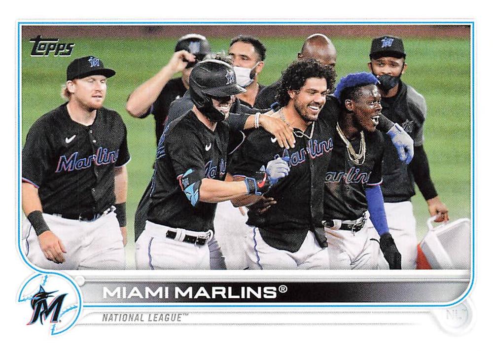 Miami Marlins #326 Miami Marlins | 2022 Topps