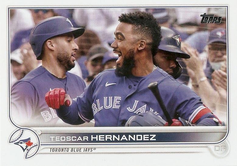 Teoscar Hernandez #355 Toronto Blue Jays (With teammates) | 2022 Topps