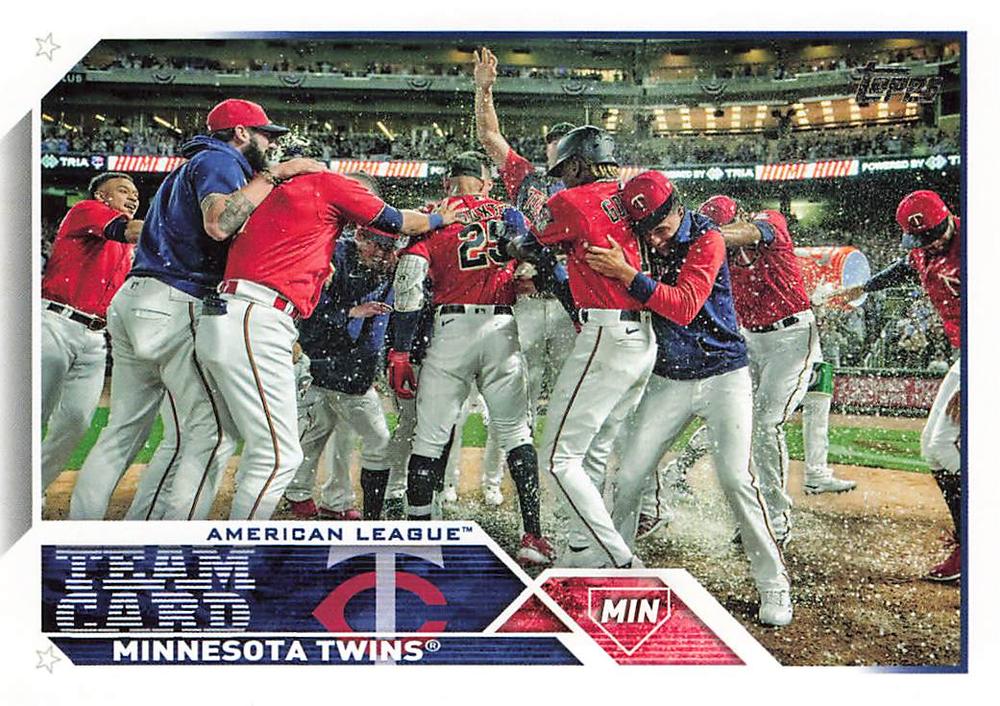 Minnesota Twins #382 Minnesota Twins | 2023 Topps