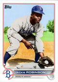 Jackie Robinson #42 Brooklyn Dodgers (Legend, fielding grounder) | 2022 Topps