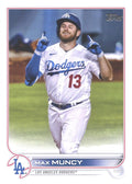 Max Muncy #572 Los Angeles Dodgers (Pointing up) | 2022 Topps