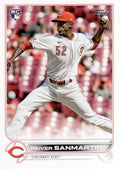 Reiver Sanmartin #619 Cincinnati Reds (Factory set, white outline around RC logo) | 2022 Topps