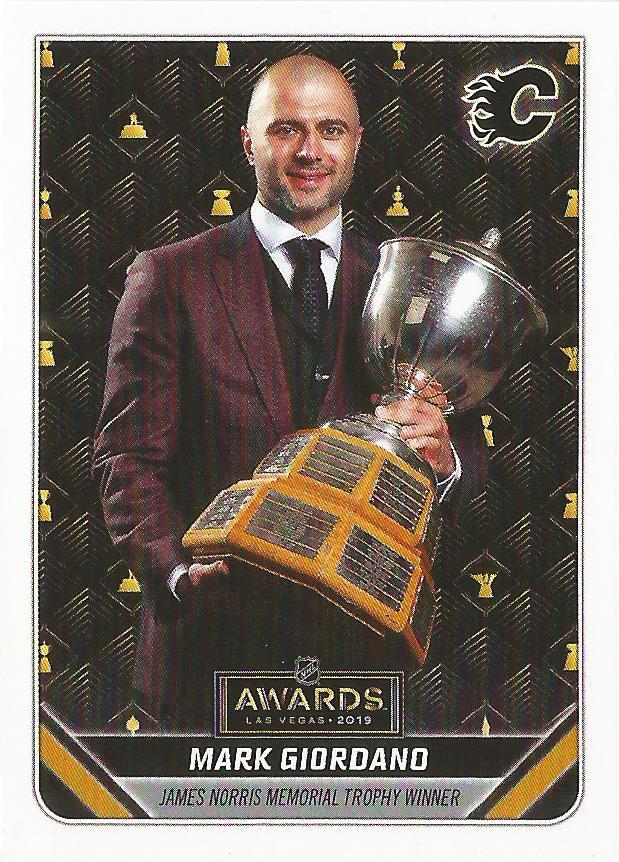Mark Giordano AW #626 Calgary Flames | 2019-20 Topps NHL Sticker Collection